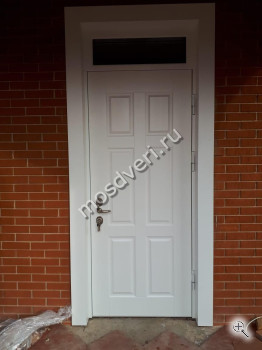 Входная дверь в частный дом однопольная с фрамугой - купить от производителя Мосдвери Входная дверь в частный дом однопольная с фрамугой